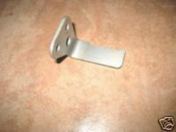 YAMAHA R1 RN01/ RN04 RELAY BRACKET FRAME 98-01