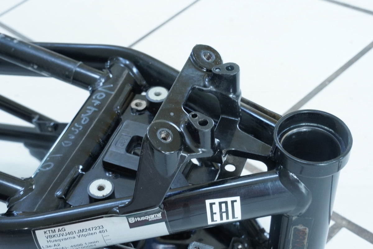 HUSQVARNA Vitpilen HQV 401 Chasis y matrícula, documento COC, informe de medición