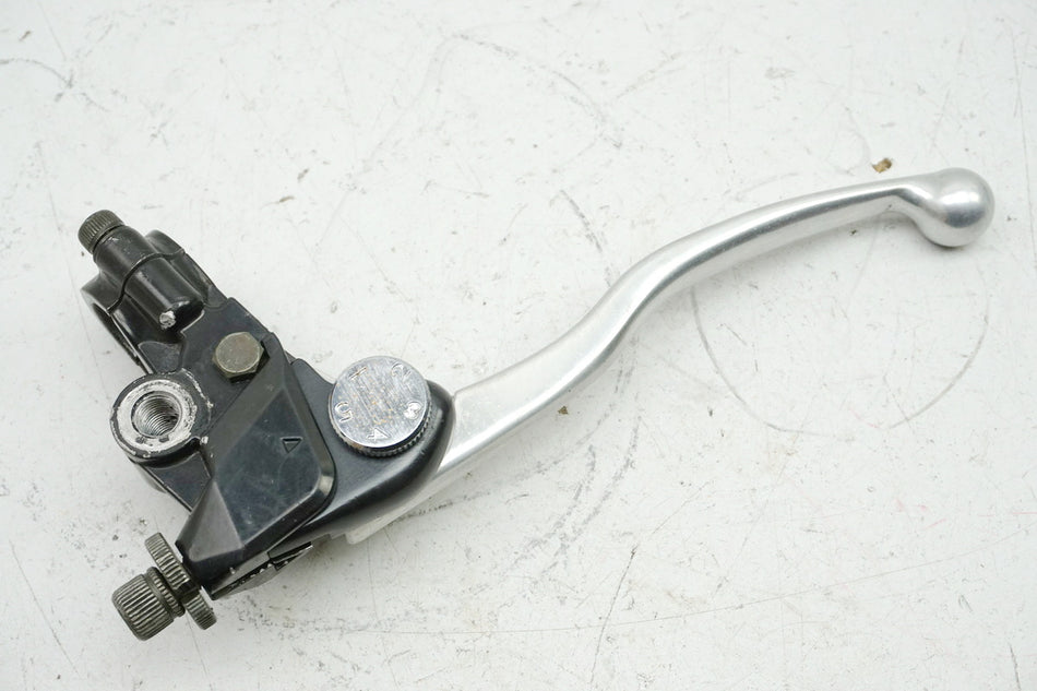 KAWASAKI ZR7 ZR750F Soporte de maneta de embrague Soporte de maneta de embrague Soporte de espejo