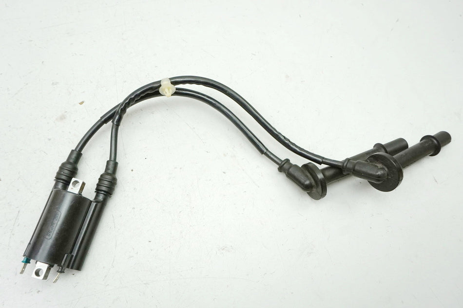 HONDA CB 650 FA RC75 Zündspule 2+3 Zündkerzenstecker Ignition Coil