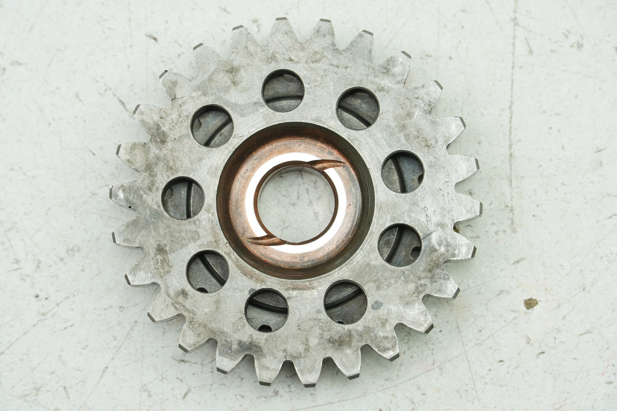 YAMAHA DS7 250 Zahnrad Zwischenrad Kicker/ Antrieb Drehzahlmesser (für Motor)