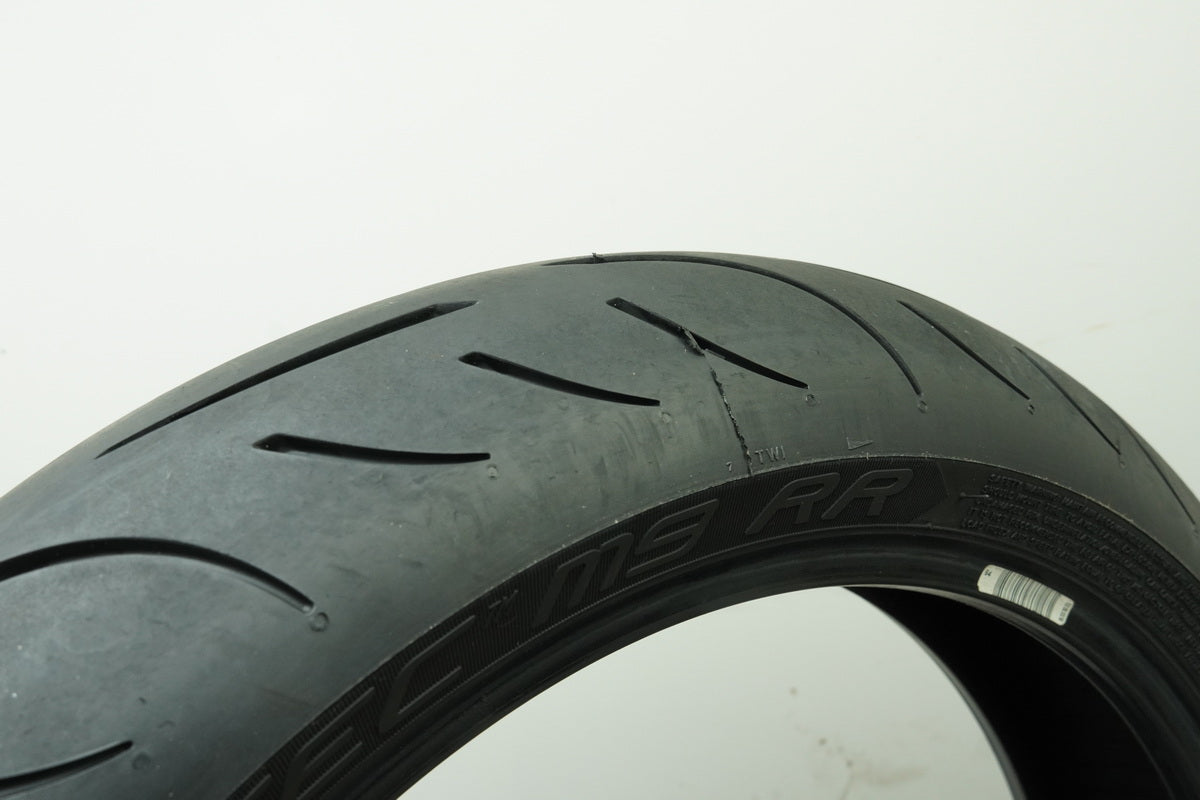 Metzeler Sportec M9 RR Reifen Reifensatz 120/70 ZR17 + 180/55 ZR17
