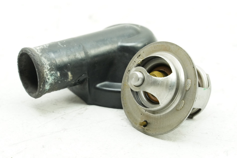 TRIUMPH SPEED TRIPLE 955 i 595 N Thermostat Thermostatgehäuse