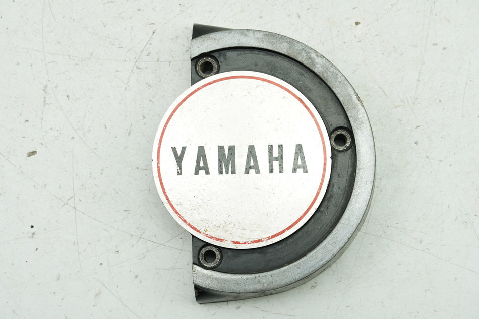 YAMAHA DS7 250 Tapa de motor Bomba de aceite Tapa Motor Embellecedor Cubierta Tapa de bomba de aceite