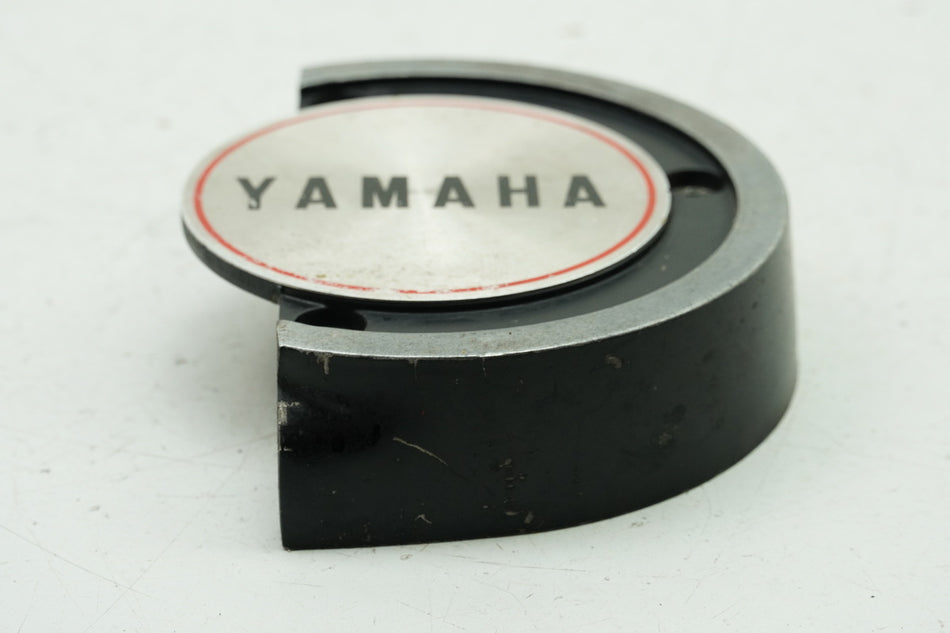 YAMAHA DS7 250 Tapa de motor Bomba de aceite Tapa Motor Embellecedor Cubierta Tapa de bomba de aceite