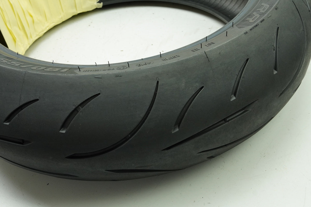 Metzeler Sportec M9 RR Reifen Reifensatz 120/70 ZR17 + 180/55 ZR17
