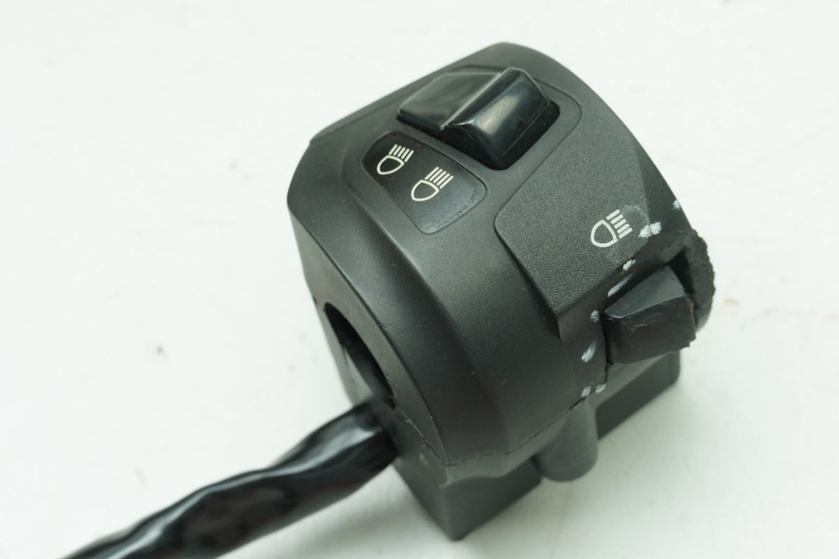 HUSQVARNA Vitpilen HQV 401 Interruptor manillar izquierdo, intermitente, luz, 6897 km