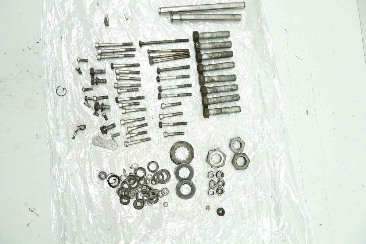 YAMAHA DS7 250 Tornillos y piezas pequeñas (para motor, tapa de motor, cárter de motor)