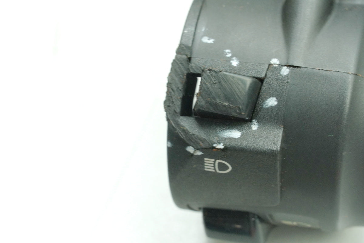 HUSQVARNA Vitpilen HQV 401 Interruptor manillar izquierdo, intermitente, luz, 6897 km
