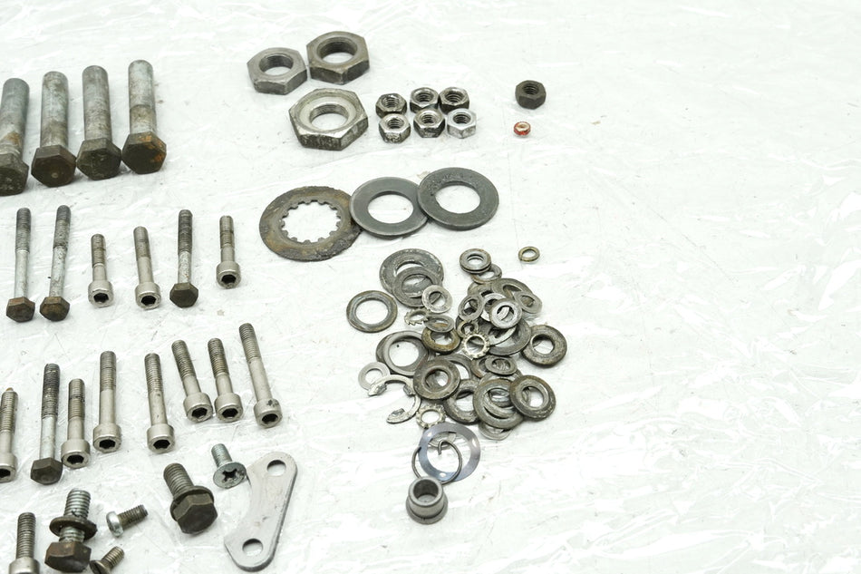 YAMAHA DS7 250 Tornillos y piezas pequeñas (para motor, tapa de motor, cárter de motor)