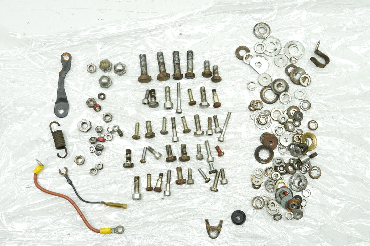 YAMAHA DS7 250 Schrauben & Kleinteile (für Rahmen Fahrwerk Verkleidung)