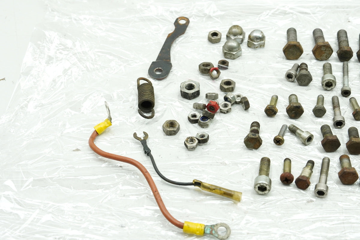 YAMAHA DS7 250 Schrauben & Kleinteile (für Rahmen Fahrwerk Verkleidung)