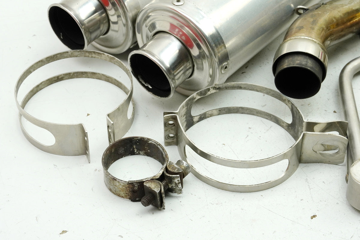 TRIUMPH SPEED TRIPLE 955 i 595 N Auspuff Shark F1-26 Schalldämpfer Exhaust