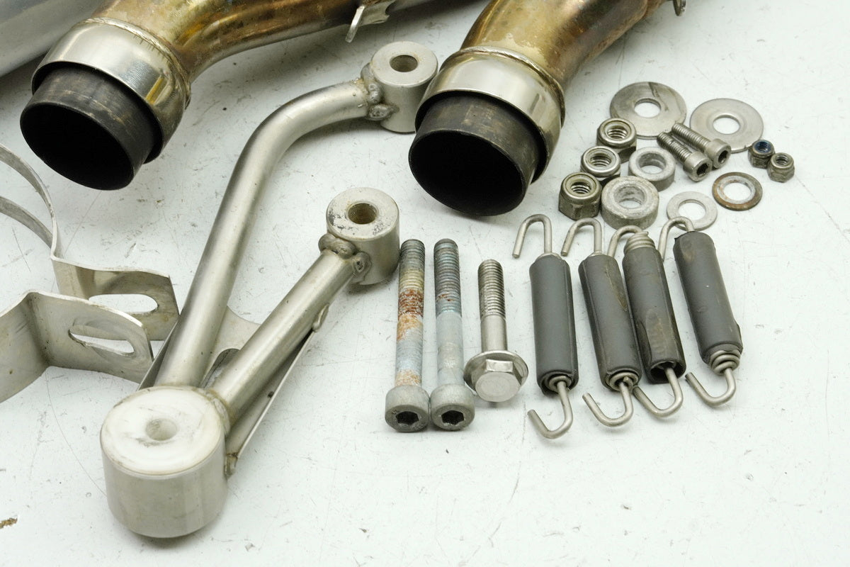 TRIUMPH SPEED TRIPLE 955 i 595 N Auspuff Shark F1-26 Schalldämpfer Exhaust