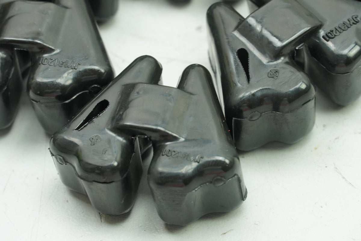 HUSQVARNA Vitpilen HQV 401 Shock Absorber Rubbers Damper Rubber for Rim ONLY 6897 km