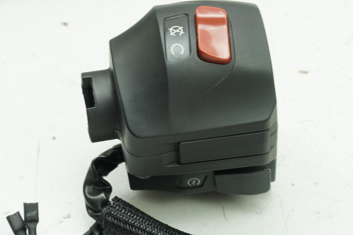 HUSQVARNA Vitpilen HQV 401 Interruptor manillar derecho Interruptor Parada de Emergencia Kill 6897 km