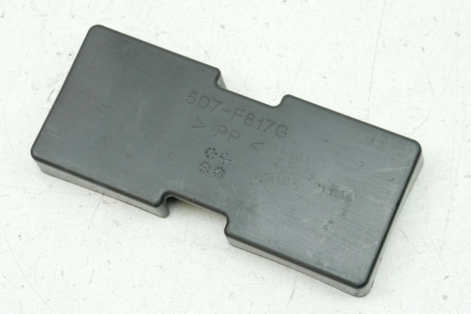 YAMAHA MT 125 A RE11 (RE29) Tapa Caja de Herramientas Cubierta