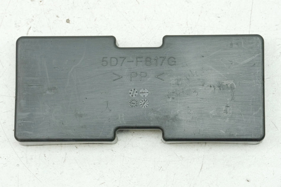 YAMAHA MT 125 A RE11 (RE29) Tapa Caja de Herramientas Cubierta
