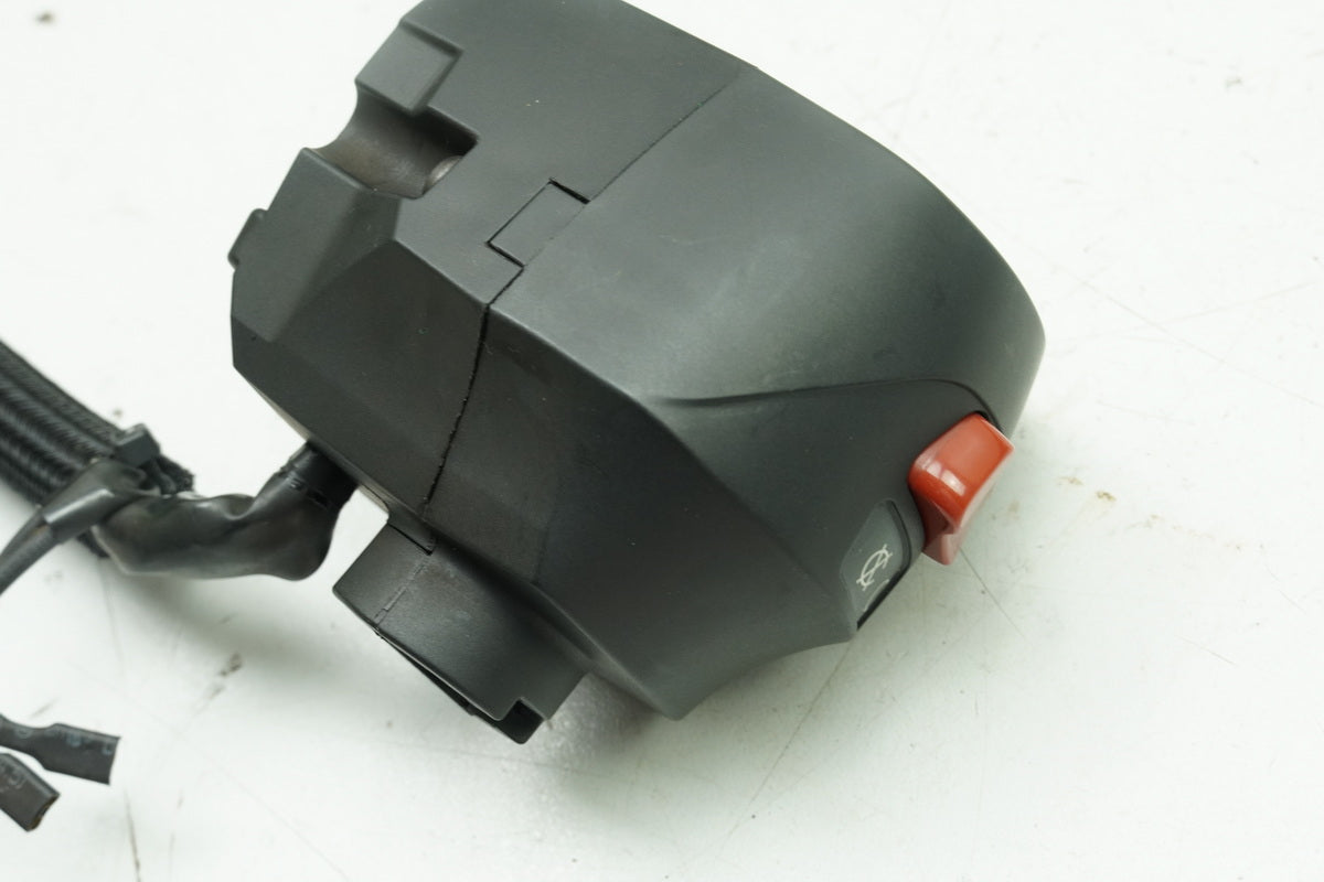 HUSQVARNA Vitpilen HQV 401 Interruptor manillar derecho Interruptor Parada de Emergencia Kill 6897 km