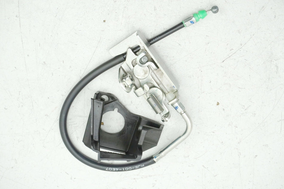 HONDA CB 650 FA RC75 Verschluß Sitzbank Verriegelung Öffner Seilzug