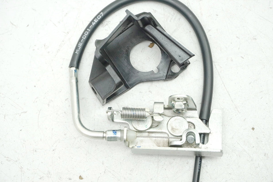 HONDA CB 650 FA RC75 Verschluß Sitzbank Verriegelung Öffner Seilzug