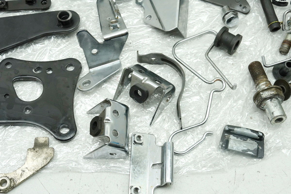 Honda GL 1500 F6C Valkyrie SC34 Schrauben Kleinteile (für Rahmen Verkleidung )