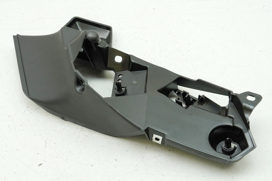 YAMAHA MT 125 A RE11 (RE29) Verkleidung links innen Ram Air Halter Abdeckung
