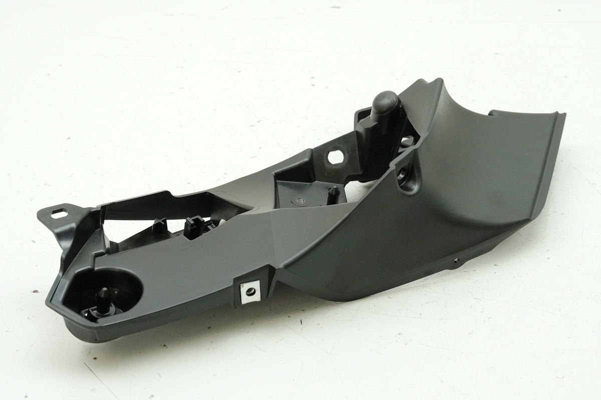 YAMAHA MT 125 A RE11 (RE29) Fairing Right Inner Ram Air Holder Cover