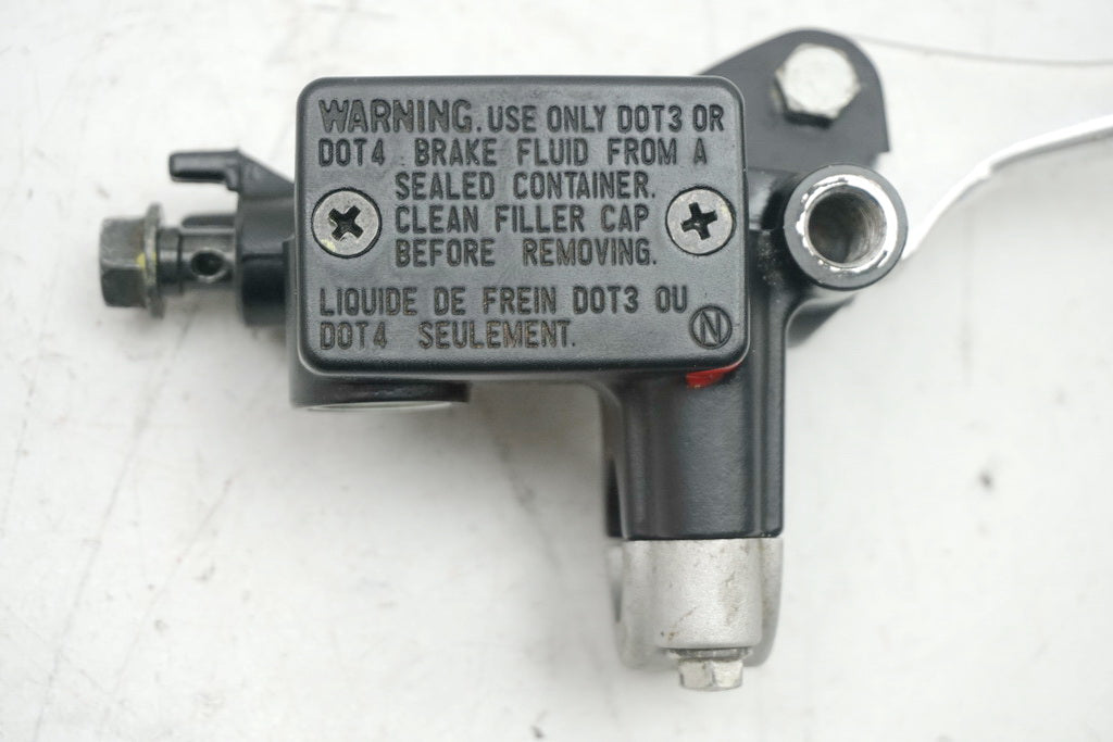 HONDA NSC 50 WH AF72 VISION Cilindro de freno delantero Bomba de freno Cilindro maestro