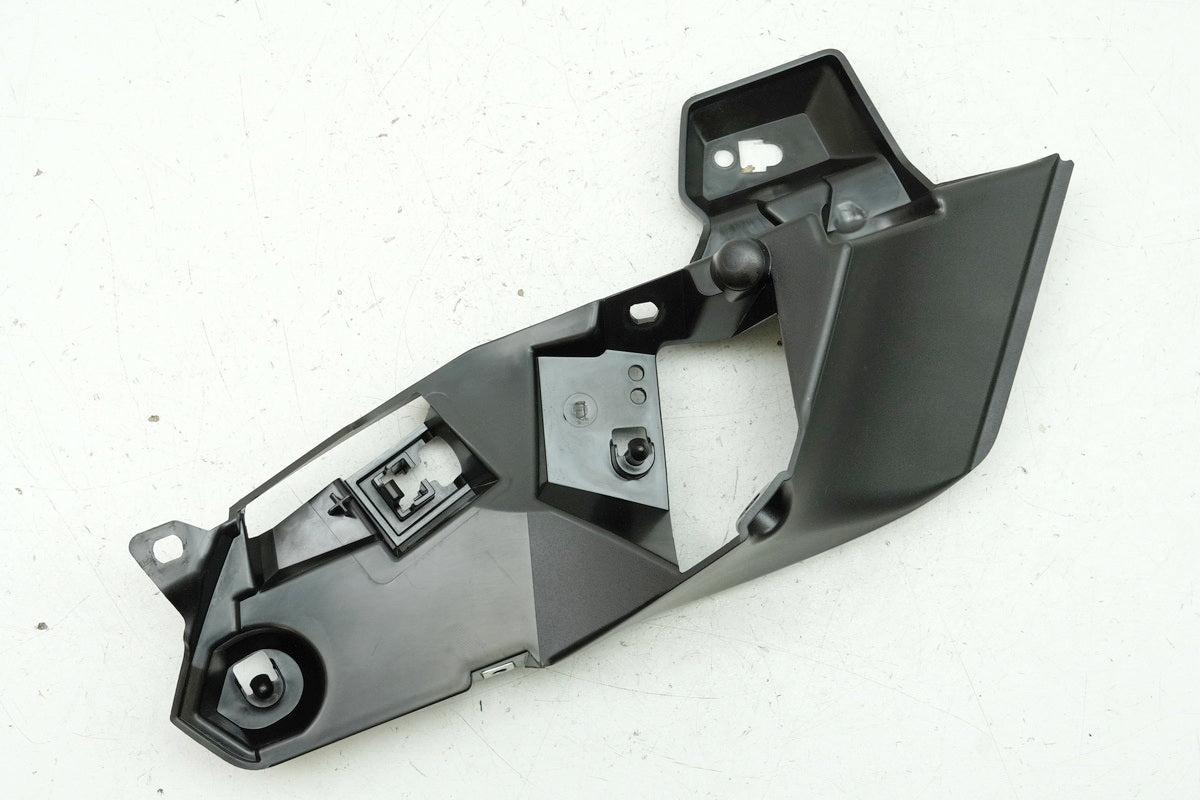 YAMAHA MT 125 A RE11 (RE29) Fairing Right Inner Ram Air Holder Cover