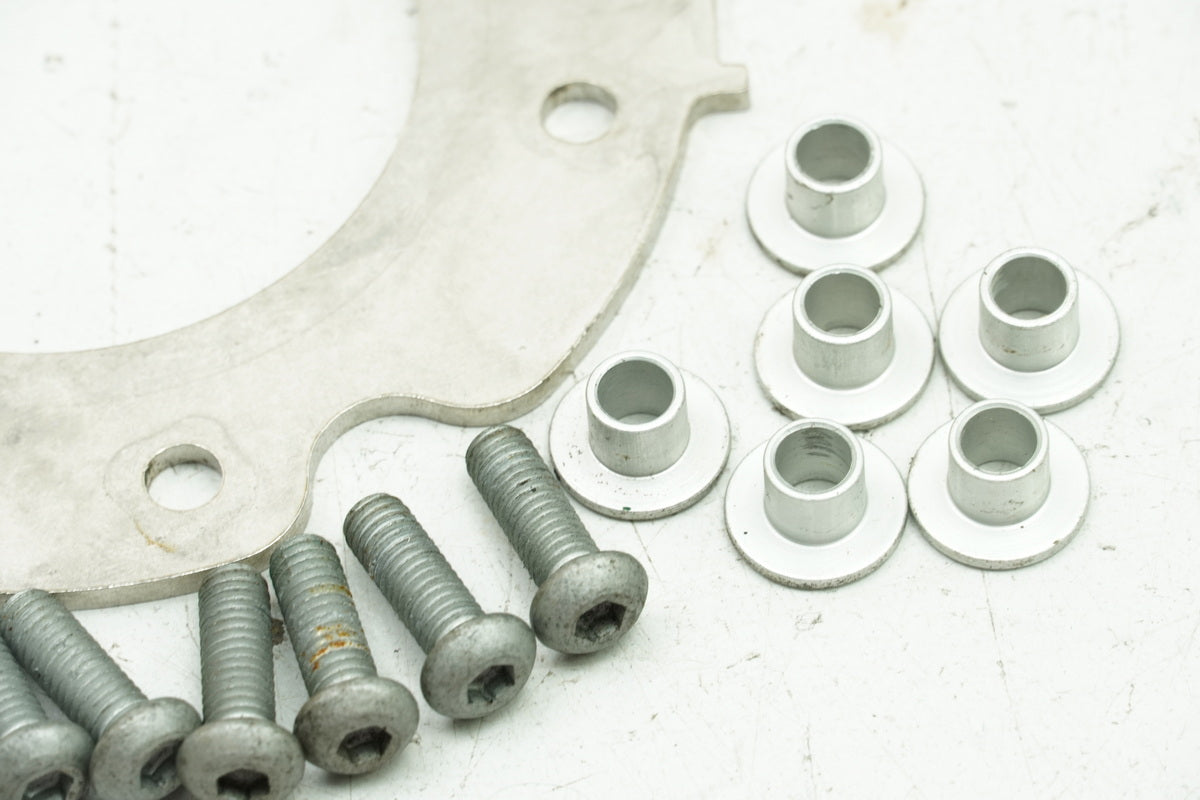 HUSQVARNA Vitpilen HQV 401 Soporte bomba gasolina Anillo Tornillos Placa SÓLO 6897 km