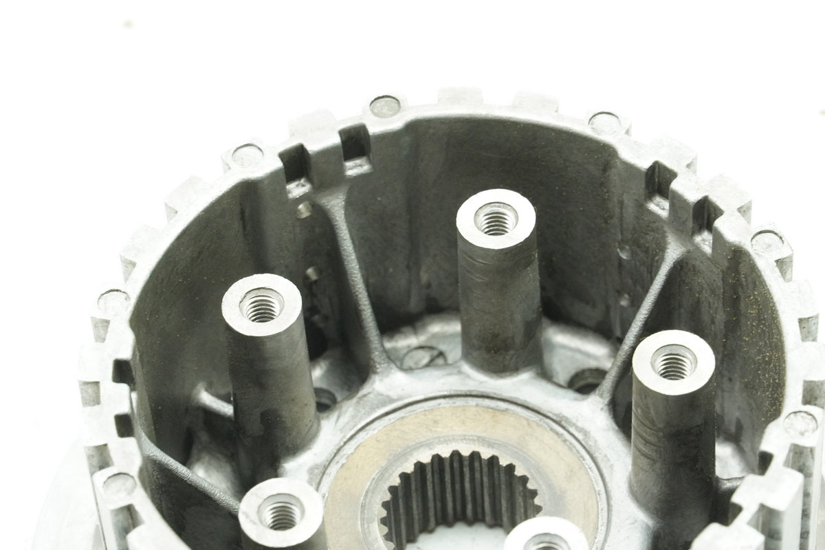 TRIUMPH SPEED TRIPLE 955 i 595 N Kupplungskorb innen Nabe Kupplung T1170952