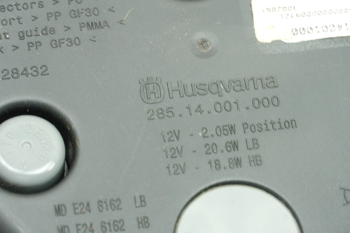 HUSQVARNA Vitpilen HQV 401 Scheinwerfer Lampe Frontscheinwerfer orig NUR 6897 km