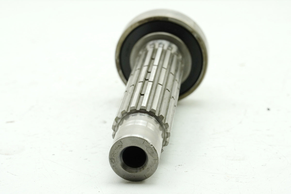 TRIUMPH SPEED TRIPLE 955 i 595 N Ausgangswelle Getriebe Getriebewelle T1180597
