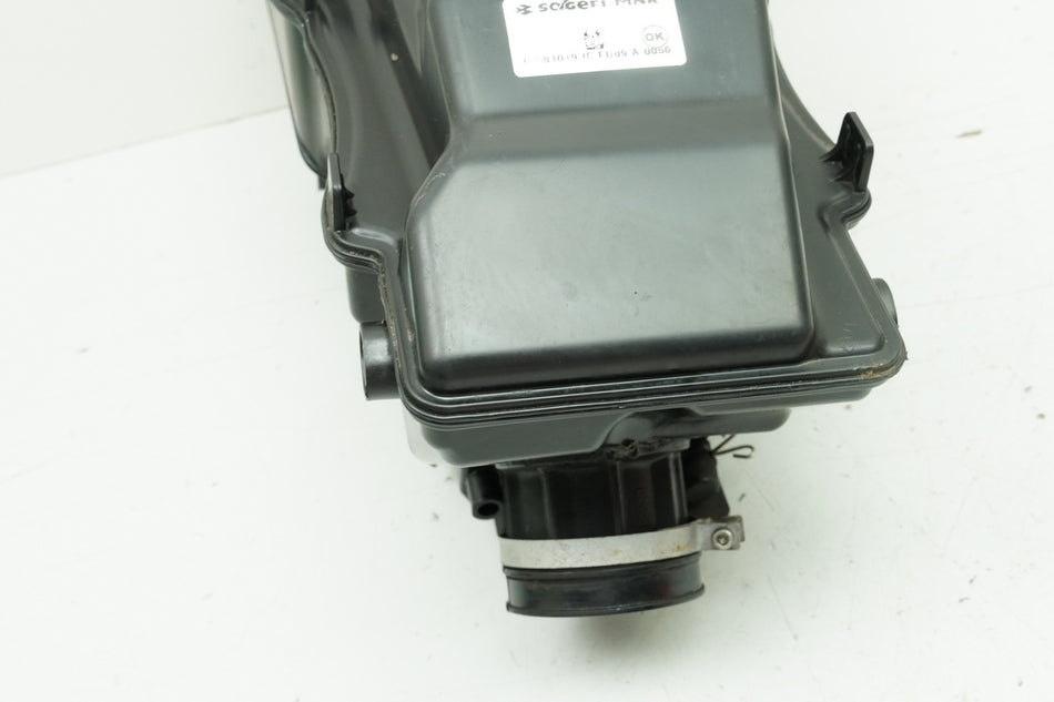 HUSQVARNA Vitpilen HQV 401 Caja del filtro de aire Carcasa del filtro de aire 6897 km