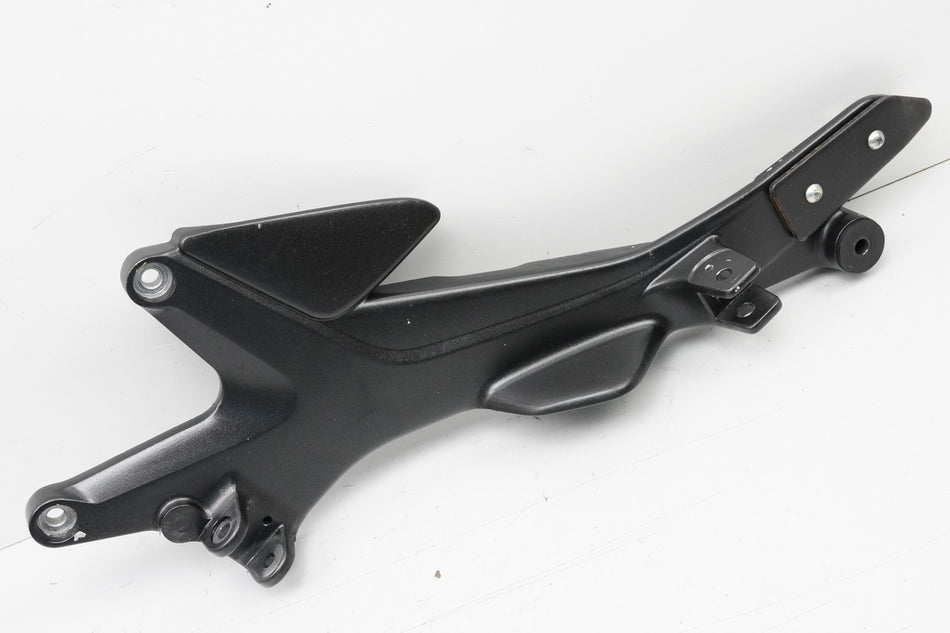 HONDA CBF 1000 FA SC64 Placa reposapiés izquierda Soporte estribera 50750-MET-642ZC