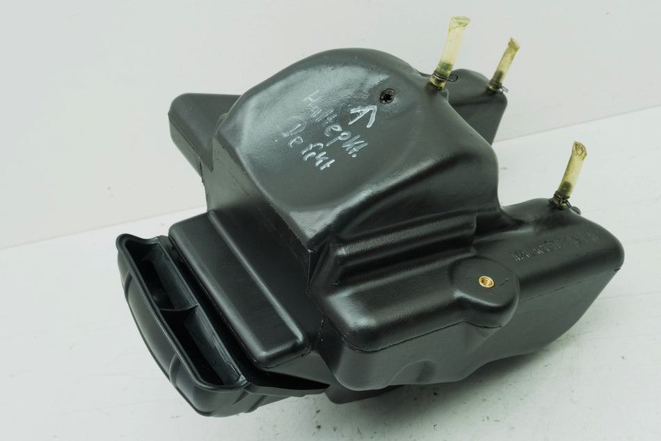 YAMAHA XT 125 X R Caja filtro de aire 8931 km 3D6-E4410-00-00