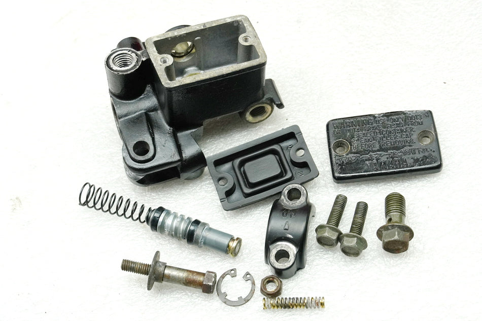 YAMAHA DT 125 R 4BL Cilindro de freno delantero Bomba de freno Cilindro maestro