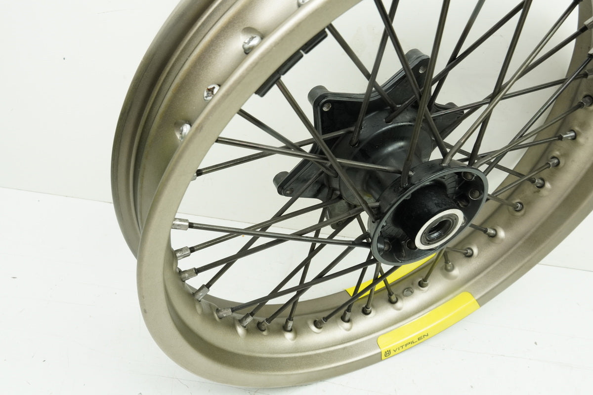 HUSQVARNA Vitpilen HQV 401 Felge vorn Vorderrad Nabe Speichen Vorderradfelge