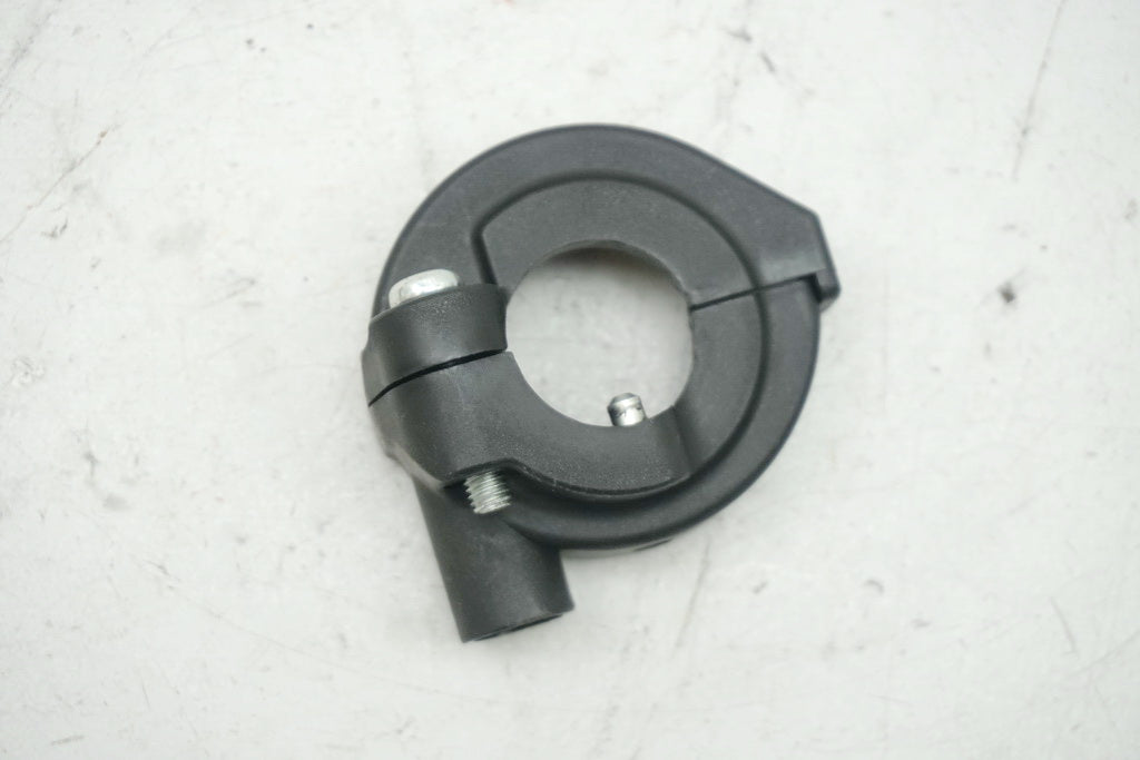 HONDA NSC 50 WH AF72 VISION DEFLECTION ROLLER THROTTLE GRIP HOLDER HOUSING