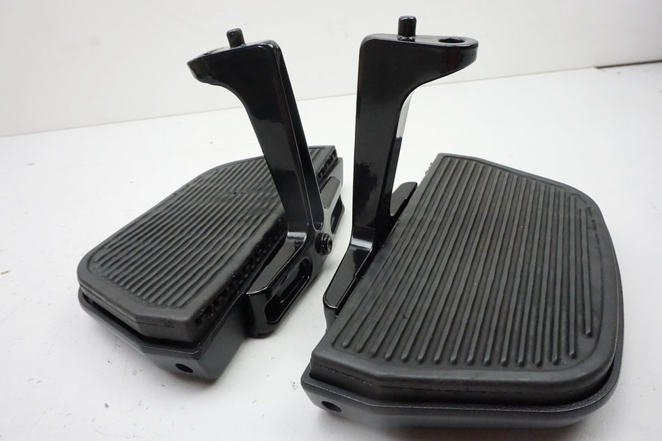 HARLEY DAVIDSON FLHR FL1 1584 Road King Trittbrett Sozius Halter Fußraste Paar