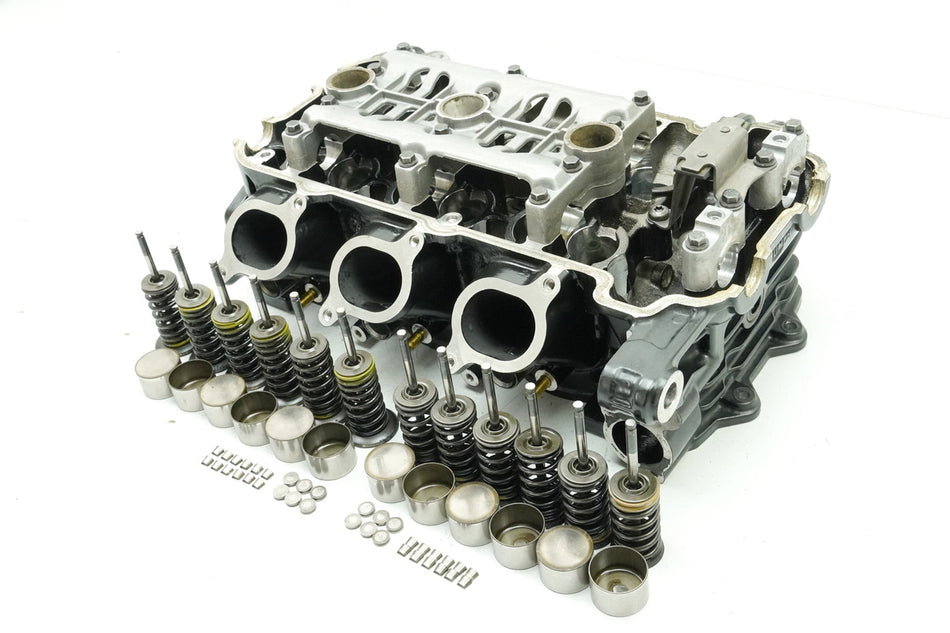 TRIUMPH SPEED TRIPLE 955 i 595 N Zylinderkopf Ventile Cylinder Head (für Motor)