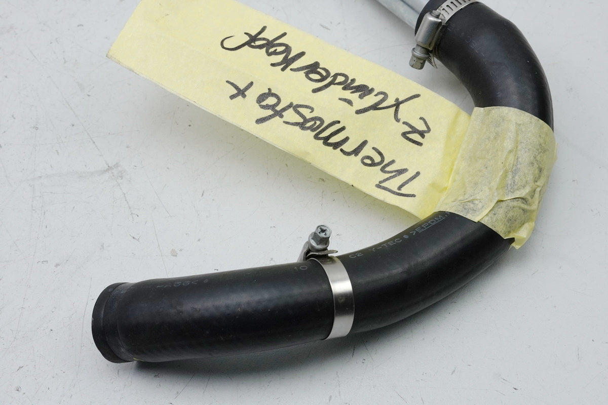 HONDA CBF 1000 FA SC64 Kühlerschlauch Thermostat Zylinderkopf