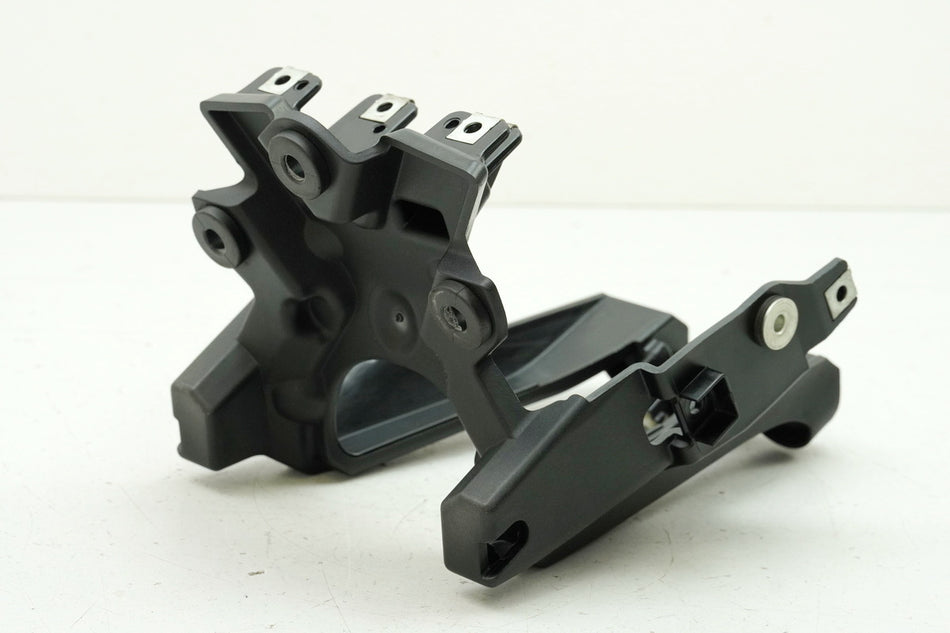 Soporte velocímetro faro cuerno Yamaha MT 125 A RE11 (RE29) soporte