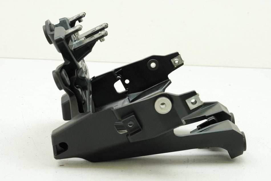 Soporte velocímetro faro cuerno Yamaha MT 125 A RE11 (RE29) soporte