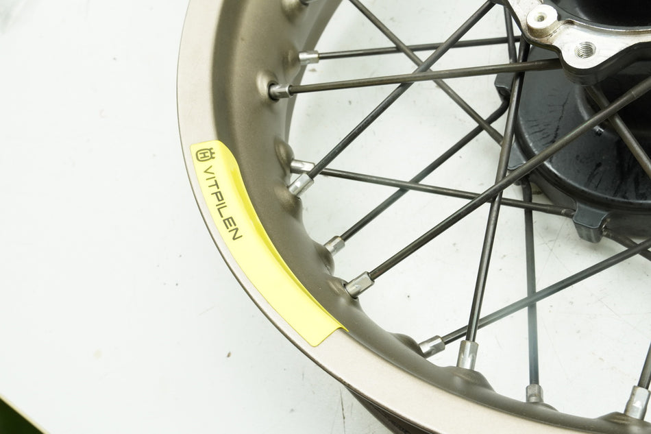 HUSQVARNA Vitpilen HQV 401 Rear Wheel Rim Rear Wheel Hub Spokes Rear Wheel Rim