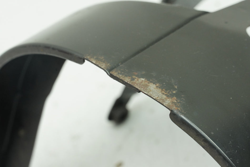 SUZUKI GSX-R 1100 GV73C Halterung Kotflügel vorn Fender Scutzblech Halteblech
