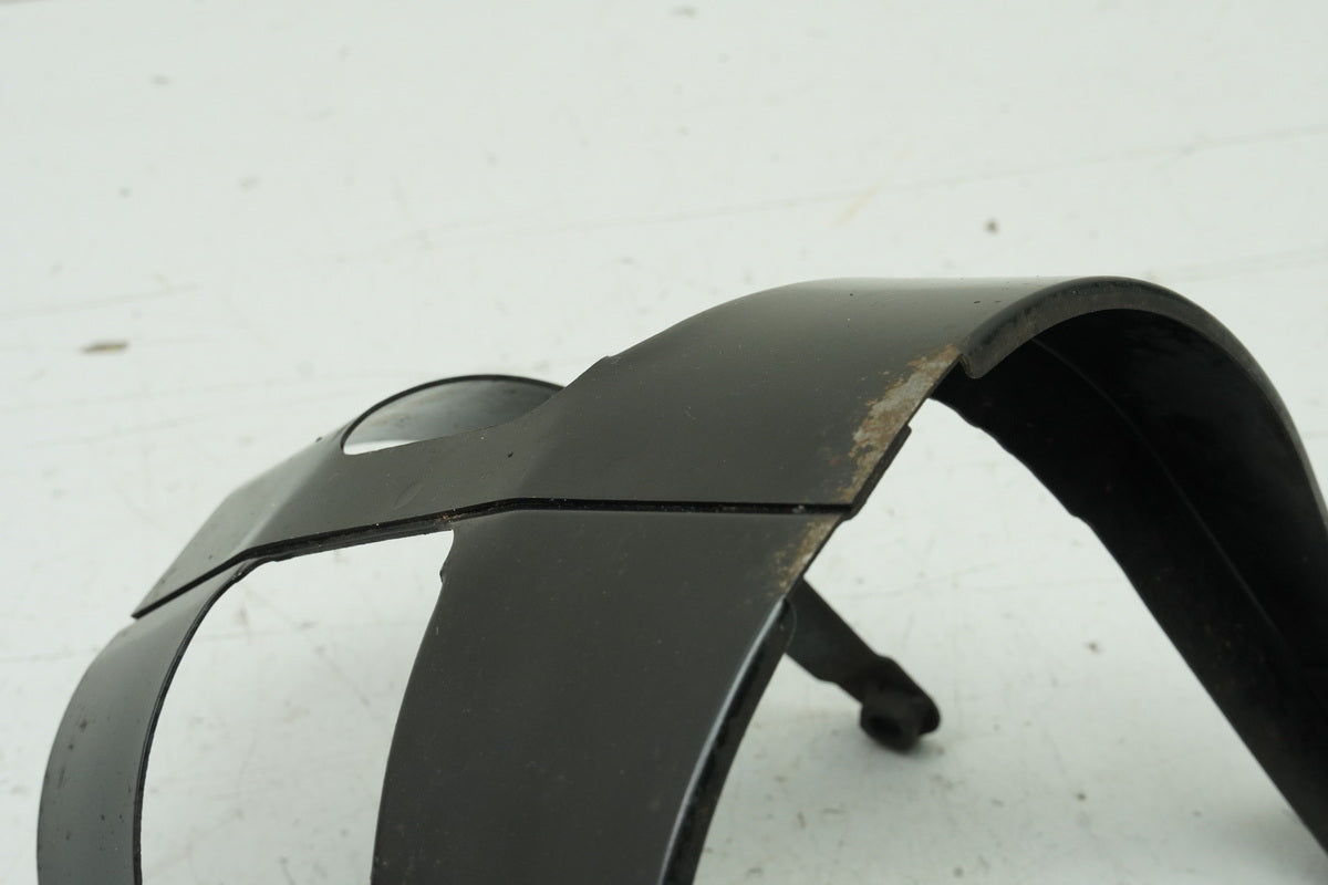 SUZUKI GSX-R 1100 GV73C Halterung Kotflügel vorn Fender Scutzblech Halteblech