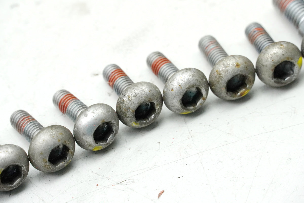 HONDA CBF 1000 FA SC64 Schrauben Bremsscheiben vorn und hinten Screws