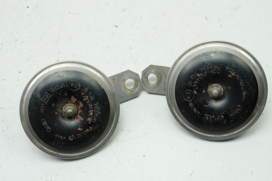 SUZUKI GSX 750 AE INAZUMA Horn Signal Horn Pair